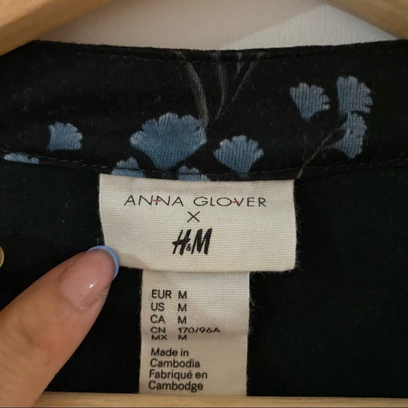 Floral Blouse - Picture 3 of 3